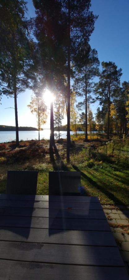 Lakeside Log Cabin Fraemby Udde Falun Luaran gambar
