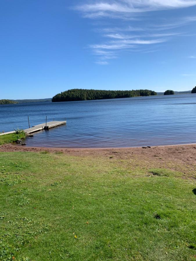 Lakeside Log Cabin Fraemby Udde Falun Luaran gambar