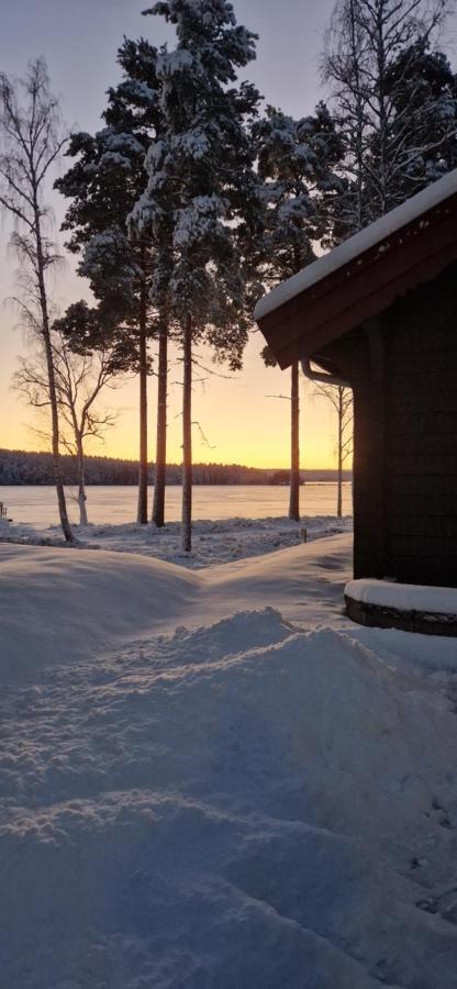 Lakeside Log Cabin Fraemby Udde Falun Luaran gambar